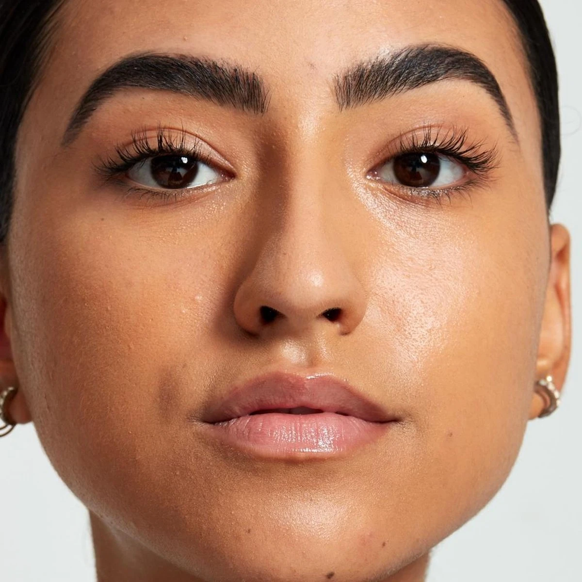 NYX Professional Makeup Fill & Fluff Eyebrow Pomade Pencil - FFEP08 Black - Wenkbrauw Potlood - 0,2 Gr - Afbeelding 6