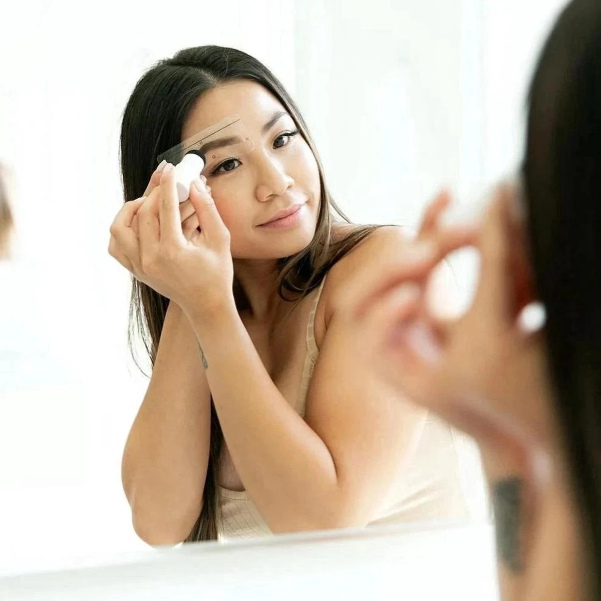 ProductPlanet Premium Wenkbrauw Stempel Set 2022 - Wenkbrauw Sjabloon - Wenkbrauwstempel - Brow Stamp - 10 Sjablonen - Borsteltje - Mesje - Herbruikbaar - Waterdicht - Cadeau Voor Haar - Medium Bruin - Afbeelding 2