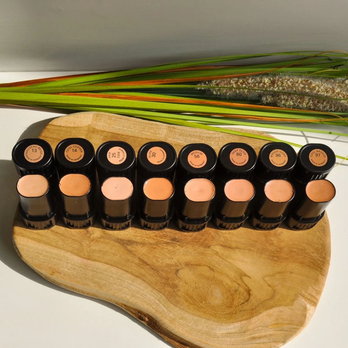 Max Factor Pan Stik - Bisque Ivory - Afbeelding 5