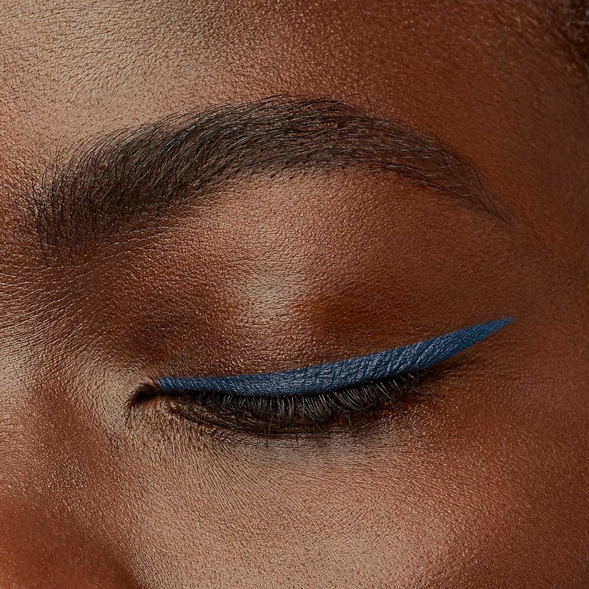 Bourjois Contour Clubbing Waterproof Oogpotlood - 61 Denim'Pulse - Afbeelding 6