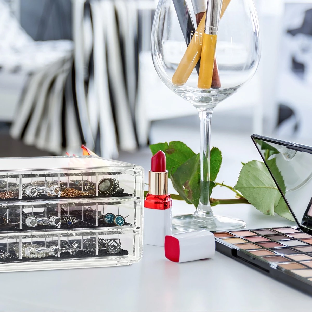 Relaxdays Make-up Organizer Acryl - 3 Lades Met Vakken Acrylbox - Cosmeticabox Opbergdoos - Doorzichtig - Afbeelding 3