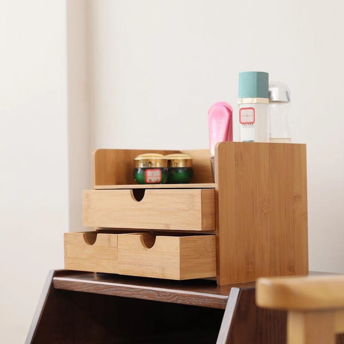 Merkloos Decopatent® Luxe Make-up Organizer Met 3 Lades - Cosmetica Organizer Make Up Met Schuiflade Bamboe Hout - Cosmeticahouder - Toren - Afbeelding 7