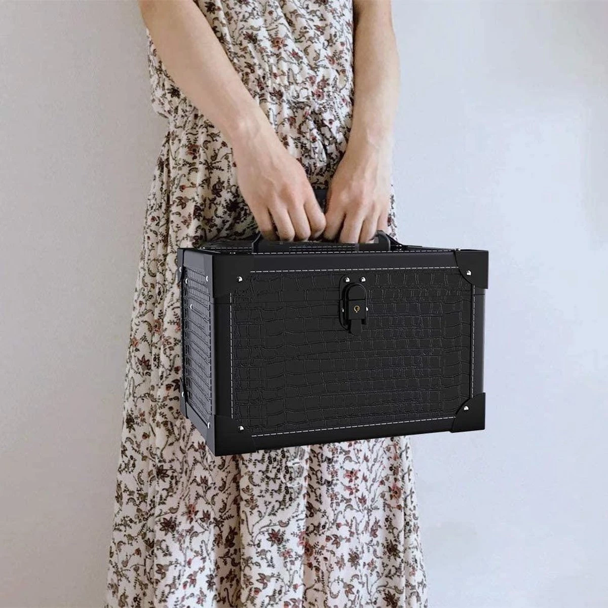 Make Up Koffer- Make Up Organizer- Beautycase -zwart -Make-upkoffer- Multifunctionele Koffer- Make-upkoffer- Sieradenkoffer- Kapperskoffer- Afneembare Schouderriem- Klassieke Zwarte Beautycase - Afbeelding 7